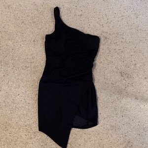 Emerald Sundae Chic Black One-Shoulder Dress